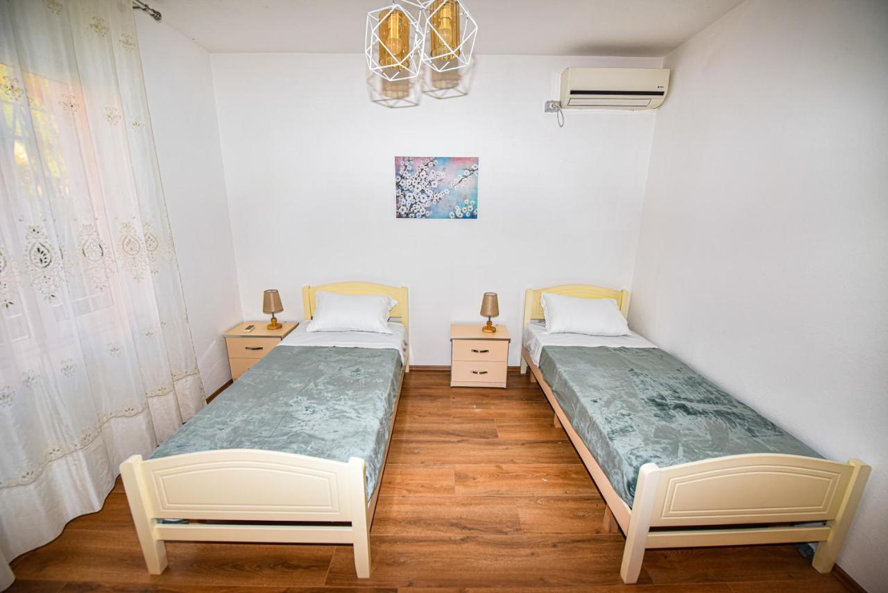 Villa Alba Shkodër エクステリア 写真